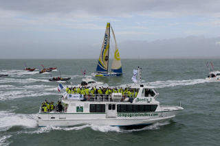 Triunfo de François Gabart, o mais Jovem Skipper na Clássica Volta ao Mundo