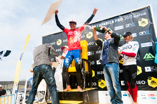 Francisco Alves e Camilla Kemp vencem MEO Caparica Pro