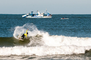 Vasco e Frederico destacam-se no arranque do Sumol Porto Pro