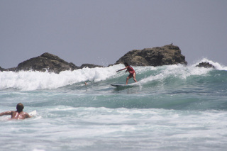 Teresa Bonvalot brilha no 4º Dia no Mundial Junior de Surf