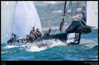 Peninsula Petroleum Vence Cascais Cup em RC44