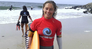 Joana Schenker tricampeã da Europa em Bodyboard